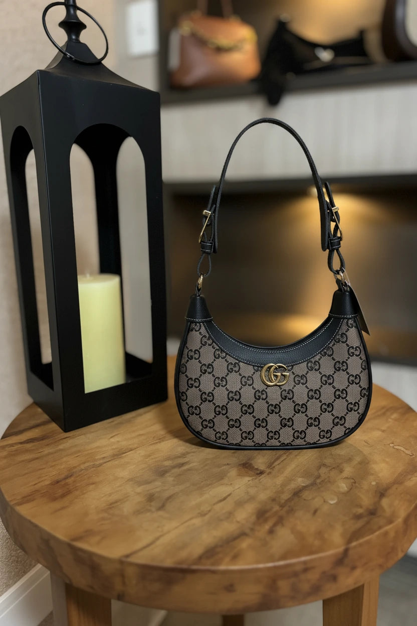 Bolsa Gucci Ophidia GG Hobo Monograma