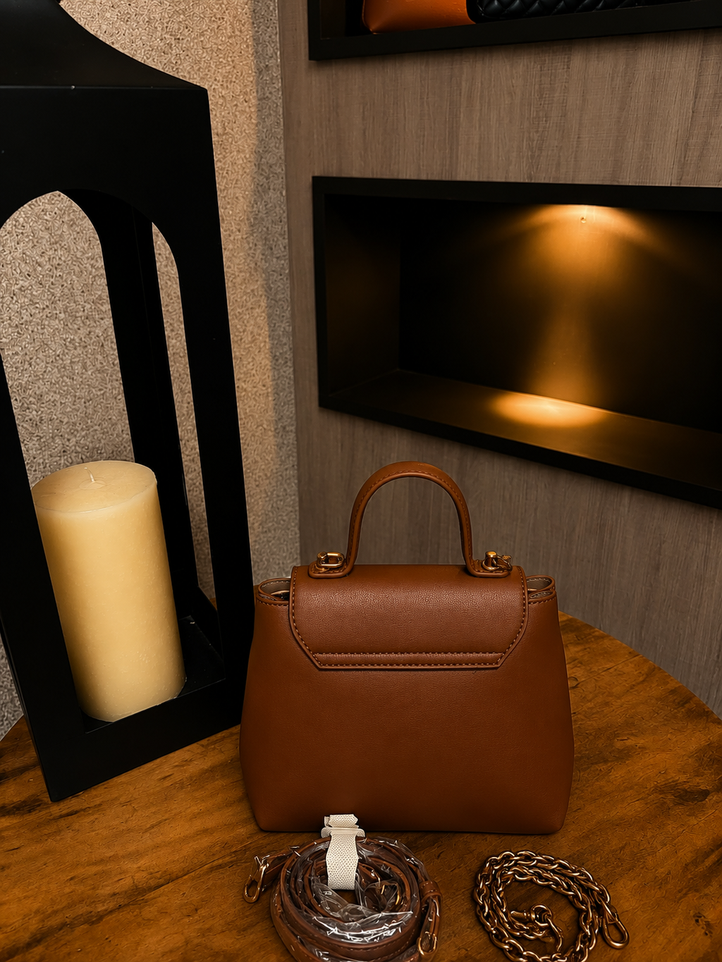 Bolsa Caramel Gold Chain