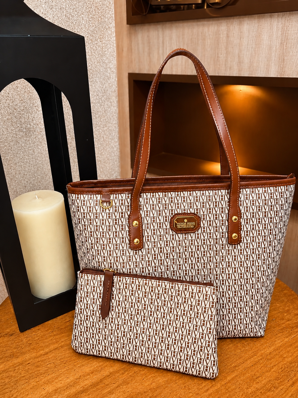 Bolsa Tote Monograma VH com Nécessaire