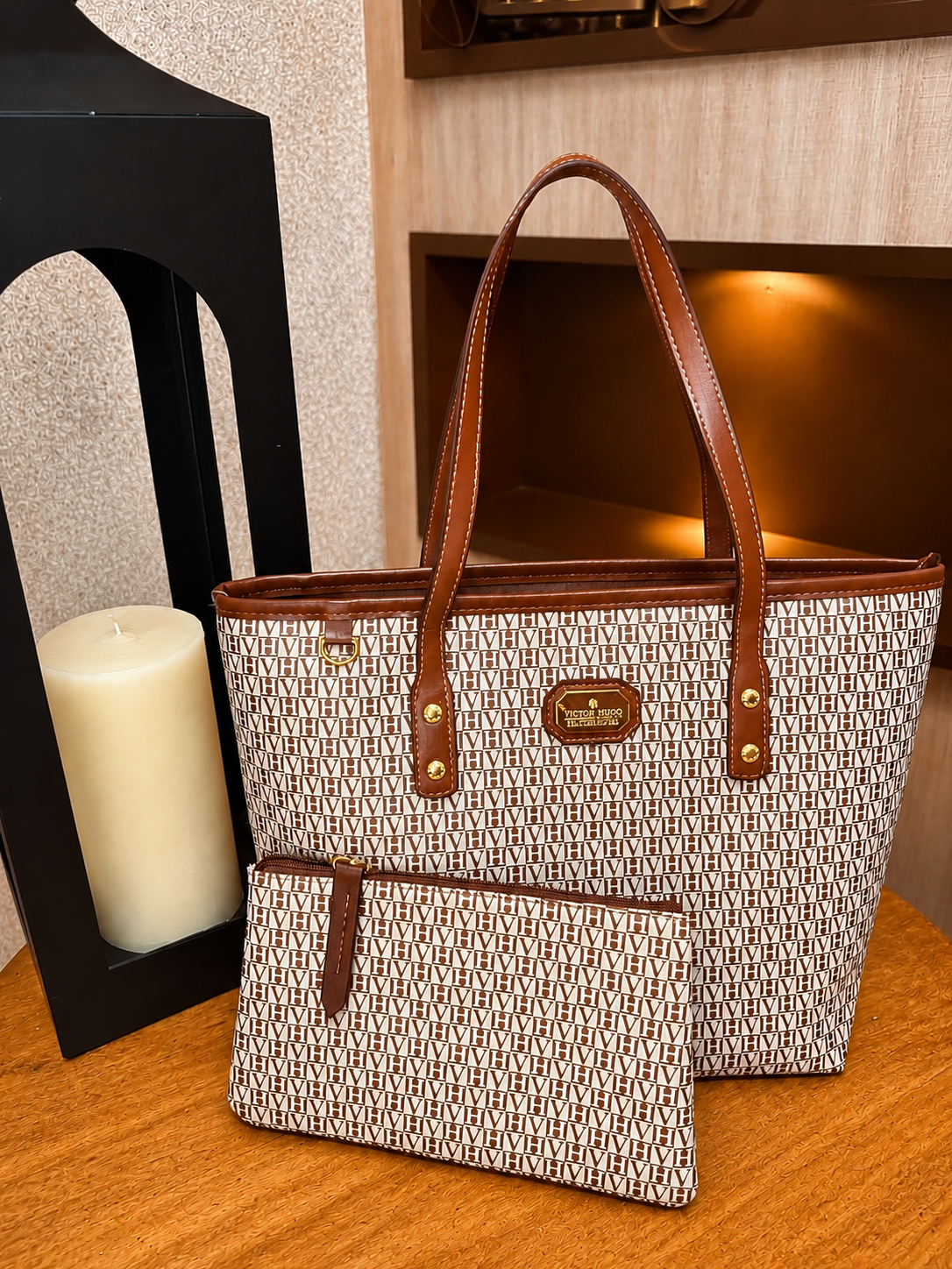 Bolsa Tote Monograma VH com Nécessaire