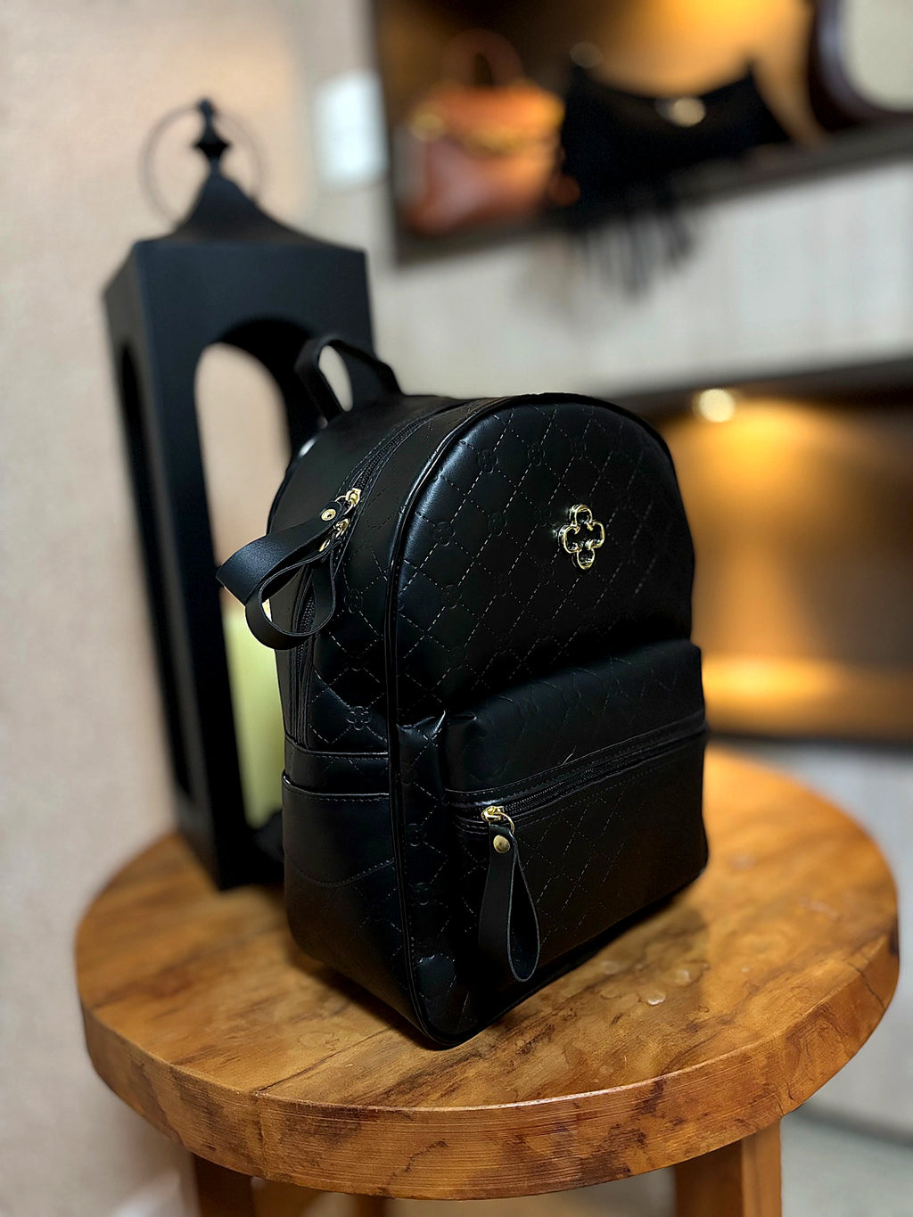 Mochila Capodarte Premium com Textura em Relevo