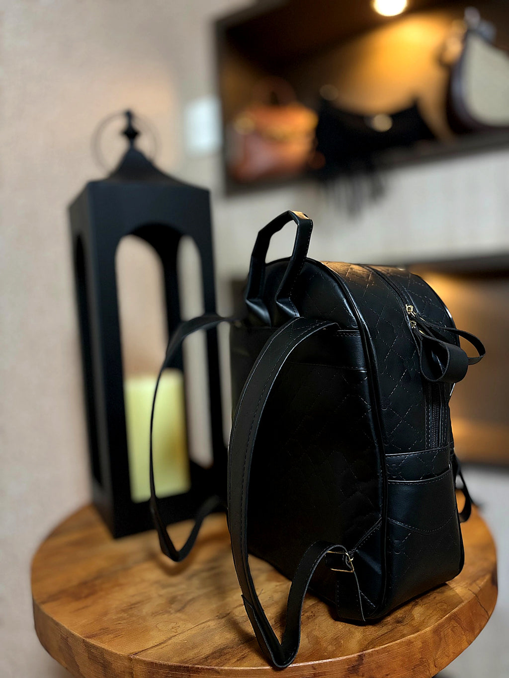 Mochila Capodarte Premium com Textura em Relevo
